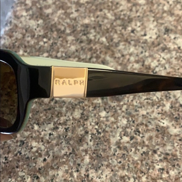 Ralph Lauren Polarized RA5049 - Picture 2 of 5
